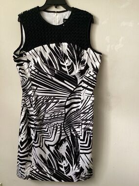 Leslie Stuart Black & White Tropical Print Sheath Dress